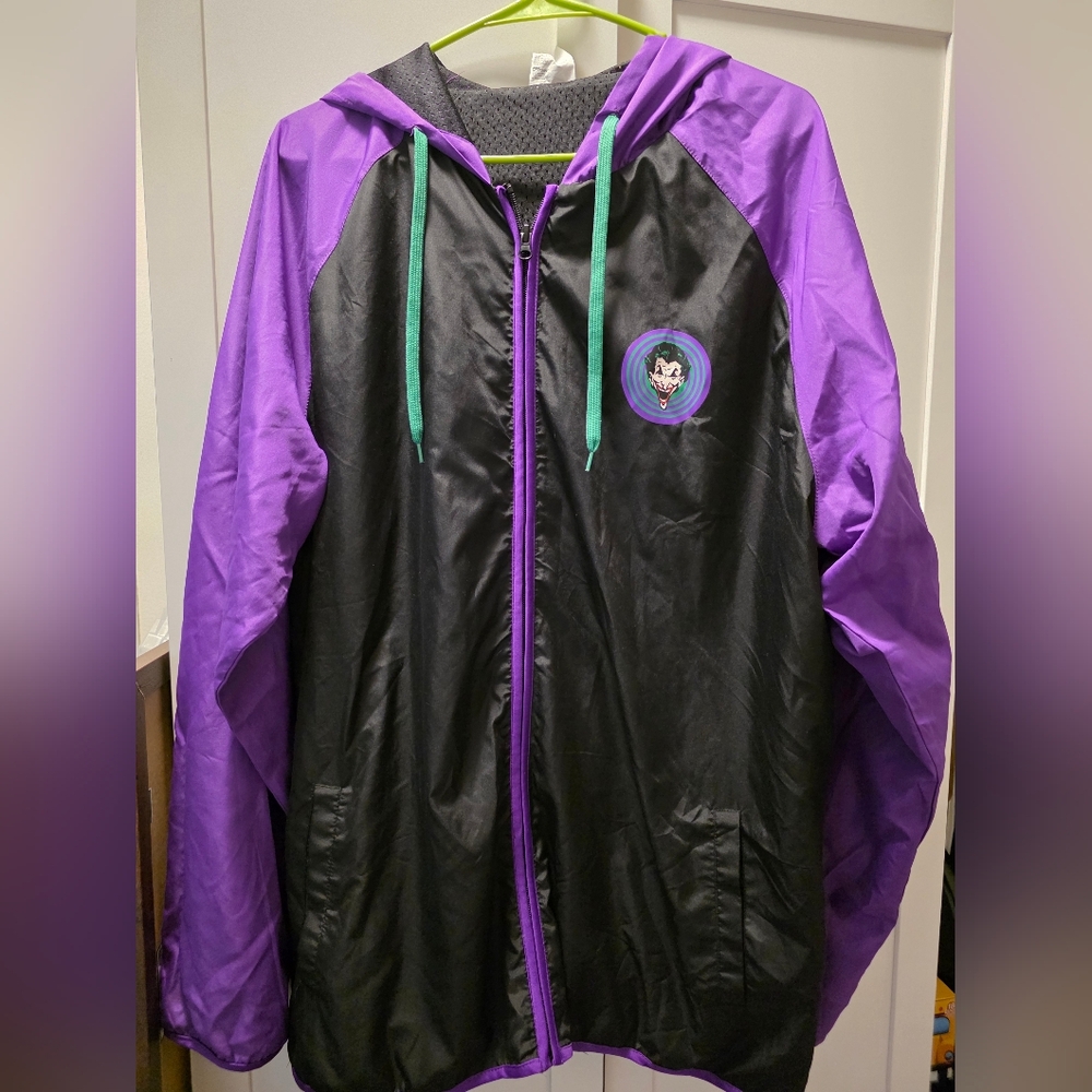 dc comics joker windbreaker the joker purple black green jacket size xl mens